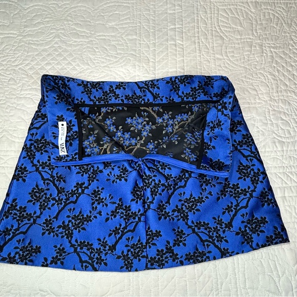 Zara Blue Jacquard Asian Skirt Women’s Size Large - Picture 7 of 10